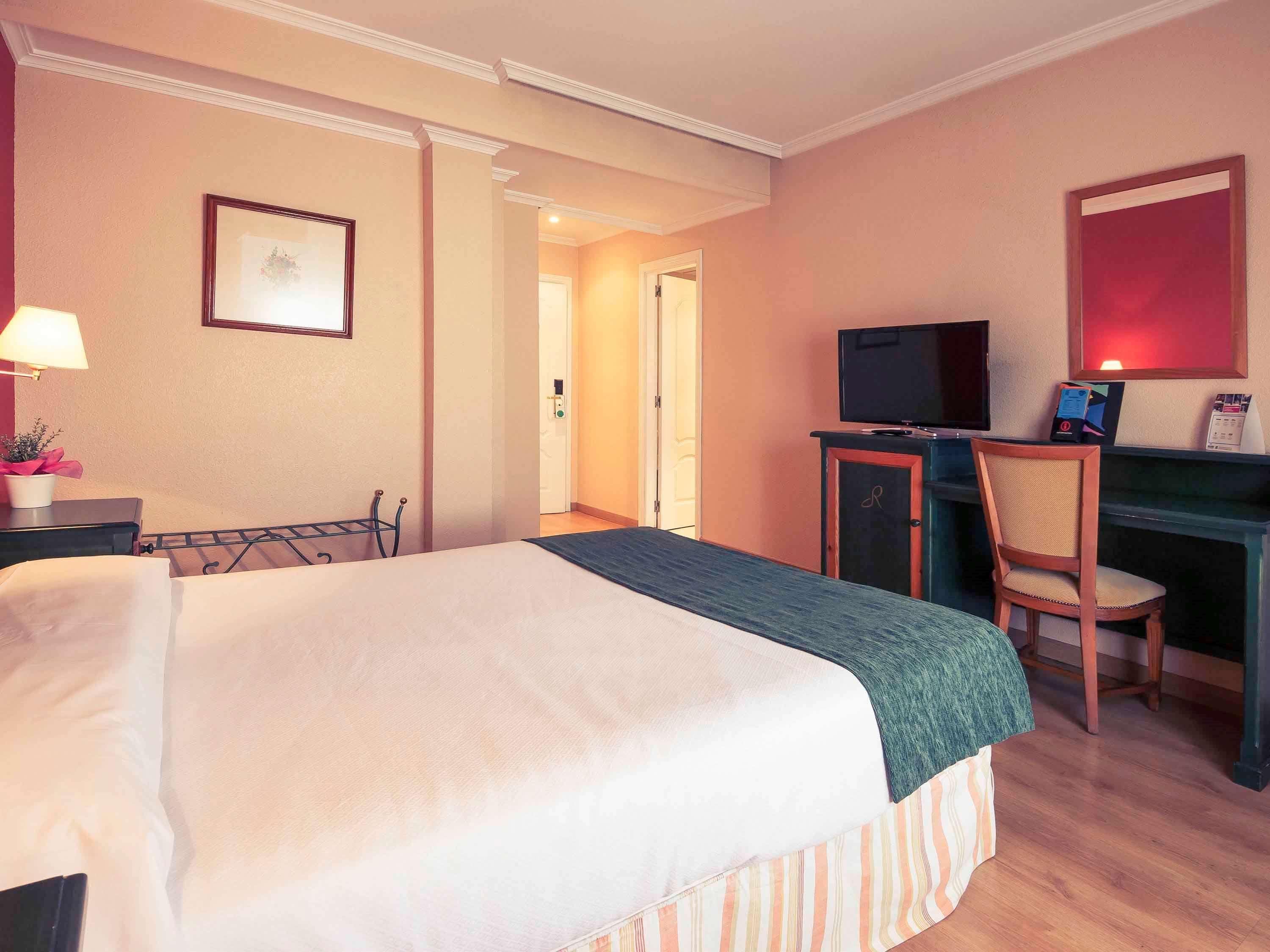 Hotel Rio Badajoz Esterno foto