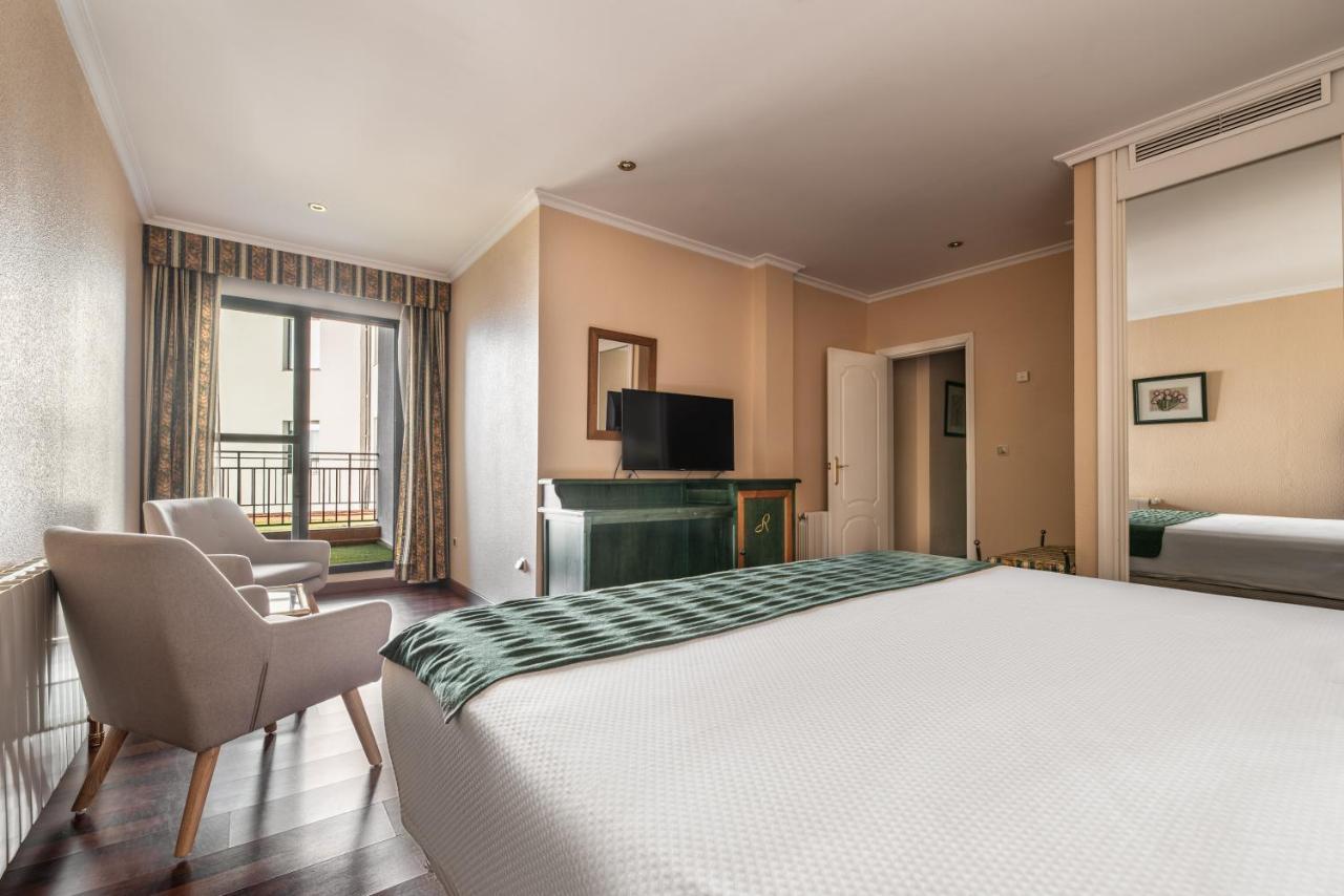 Hotel Rio Badajoz Esterno foto