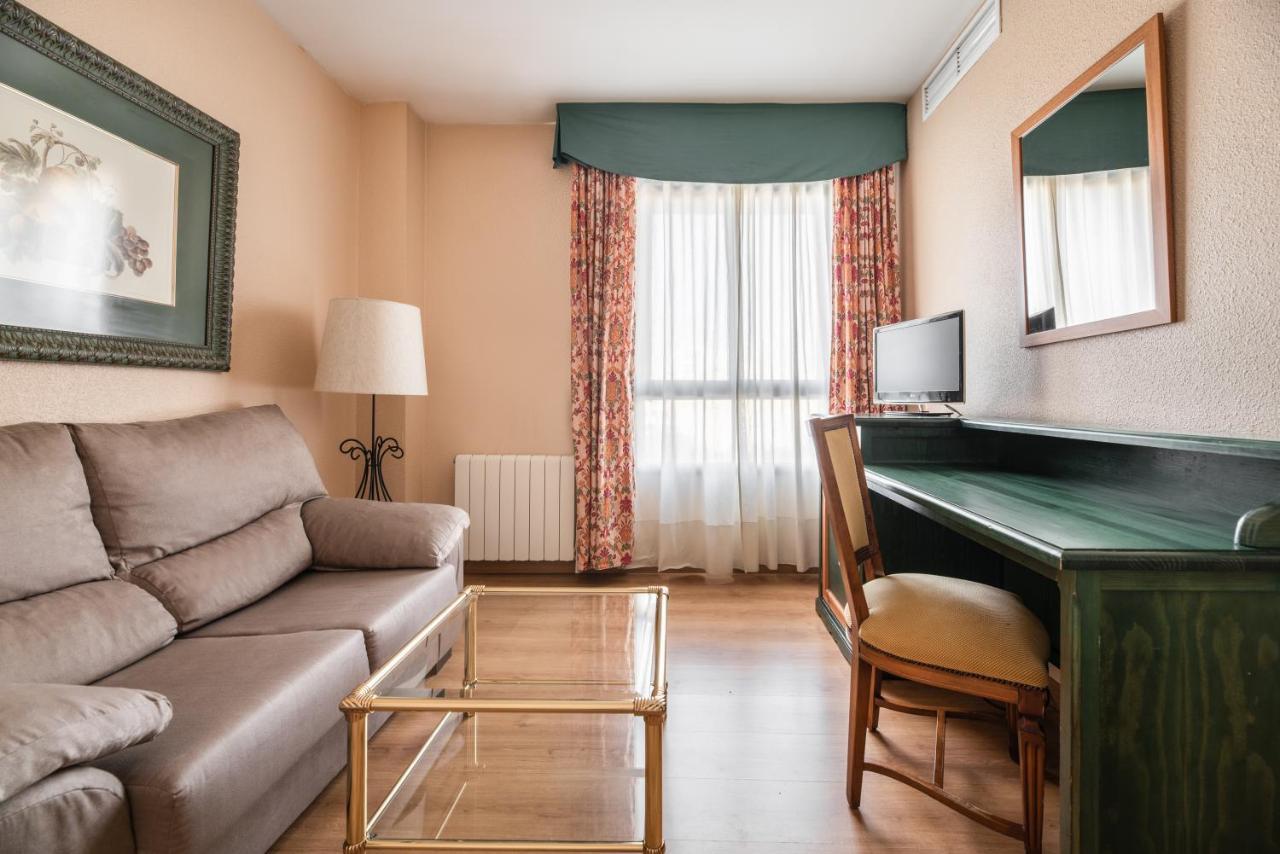 Hotel Rio Badajoz Esterno foto